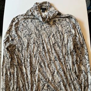 Ann Taylor Factory Never Worn Snake Print Turtle Neck